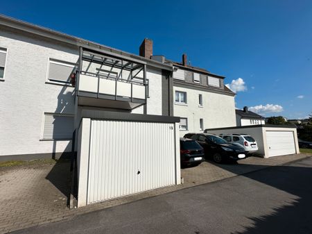 Kapitalanlage, lukrativer Faktor: Gepflegtes Wohn- & Geschäftshaus mit Garagen in Hemer zu verkaufen in Hemer