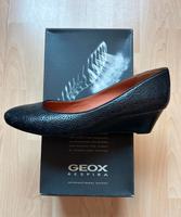 Geox Respira Pumps mit Keilabsatz Gr. 39 (UK 6) Düsseldorf - Bilk Vorschau