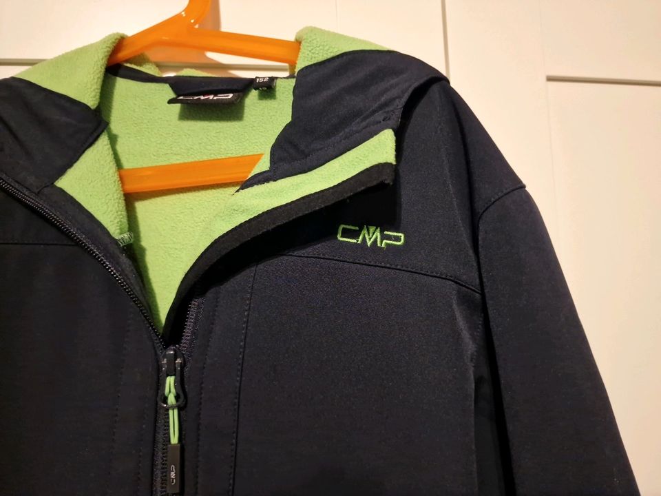 Jungen CMP Softshelljacke Gr. 152 dunkelblau/ grün in Bad Lippspringe