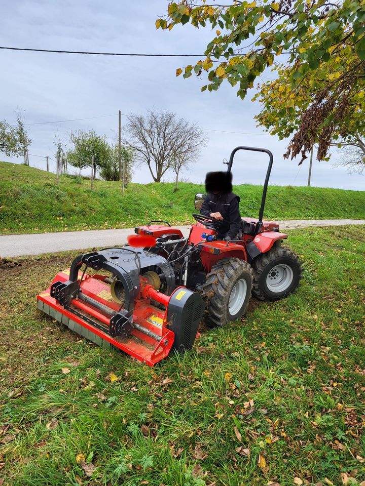 Omarv Schlegelmulcher Mulcher Mulchgerät Mäher in Schmallenberg