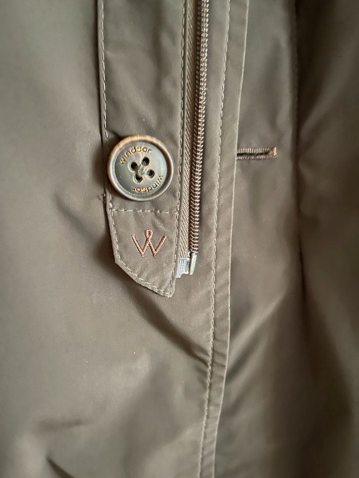 Windsor Mantel/Jacke, braun, 50, 1-Schlitz in Weinsberg