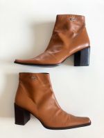 Buffalo Stiefeletten braun Heels Absatzschuhe Spitz 39 90s Stiefe Wandsbek - Hamburg Marienthal Vorschau