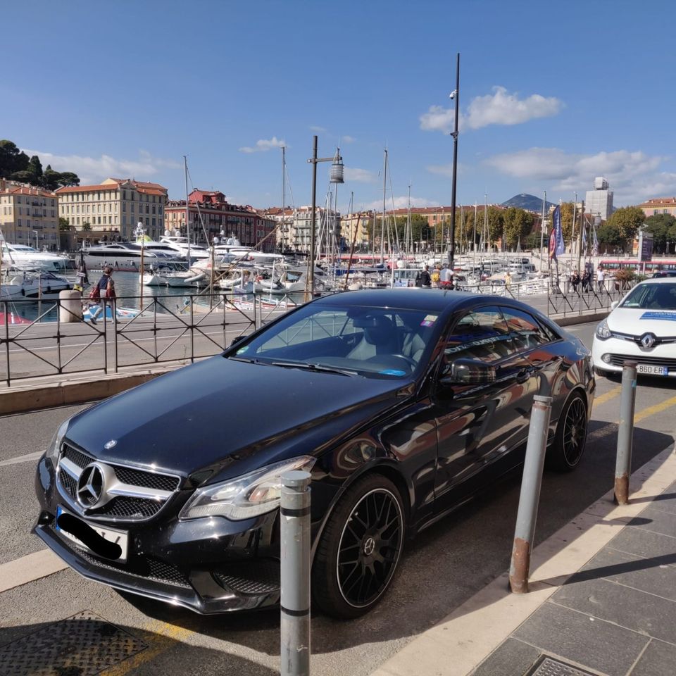 Mercedes-Benz E - 250 CGI Coupe. Automatik in Hillesheim (Eifel)