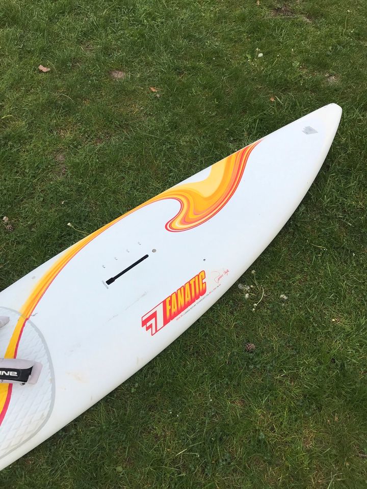 Fanatic Goya 80 Windsurf Wave Board in Schildow