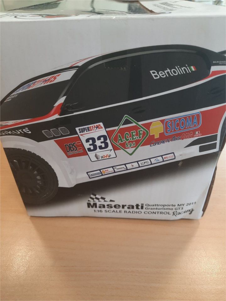 MASERATI 6316m RC MY 2011 GT3 1:16 Modellauto NEU OVP in Geisenheim