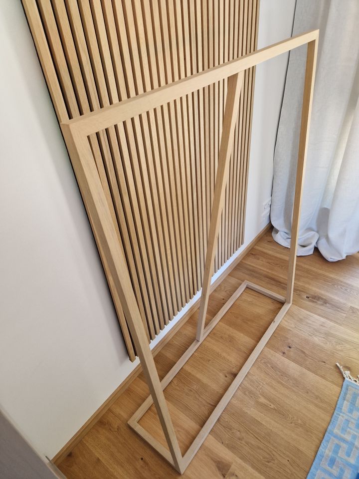 Garderobe aus massivem Eichenholz von  Suutje in Markdorf