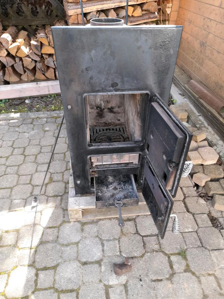 Heizeinsatz Kachelofen Buderus 11kw Pizzaofen in Efringen-Kirchen