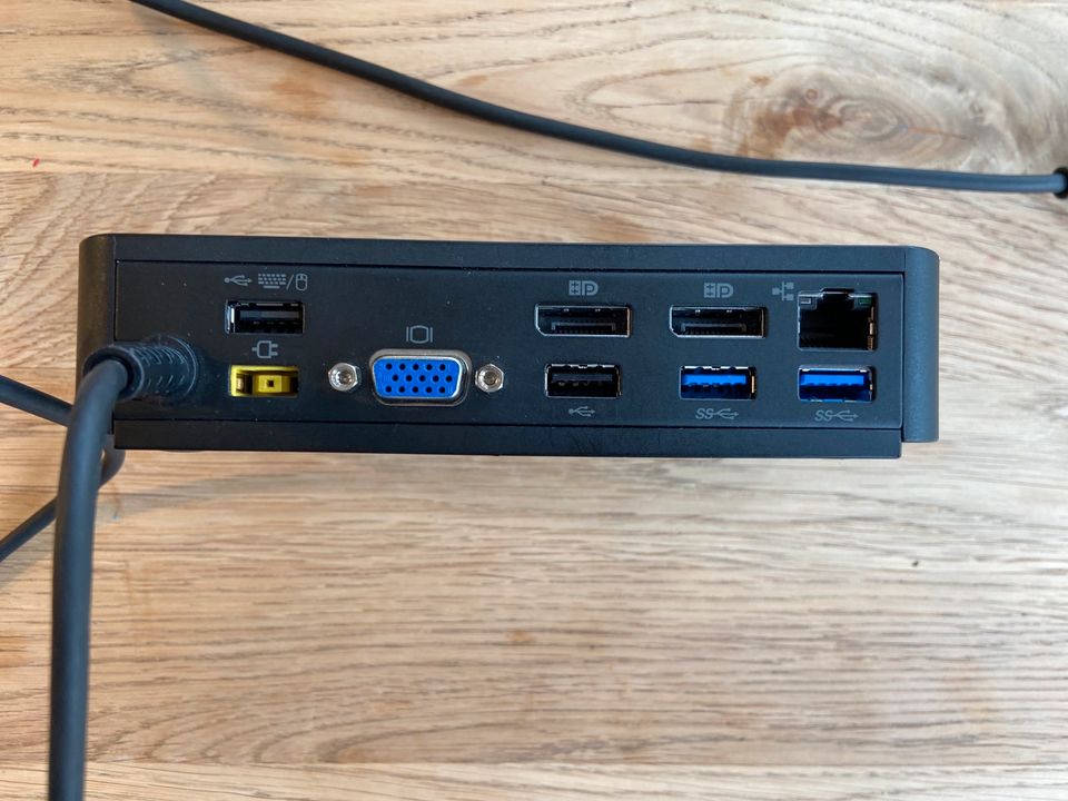 Lenovo ThinkPad One Link+ Docking Station DU9047S1 in Berlin