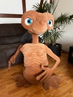 E.T. Der Außerirdische in lebensgroß 1,15 m, 15 kg, Rarität Sachsen-Anhalt - Gommern Vorschau