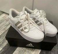 Adidas Schuhe Niedersachsen - Verden Vorschau