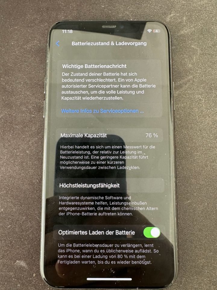 iPhone 11 Pro 64 GB in Hamburg