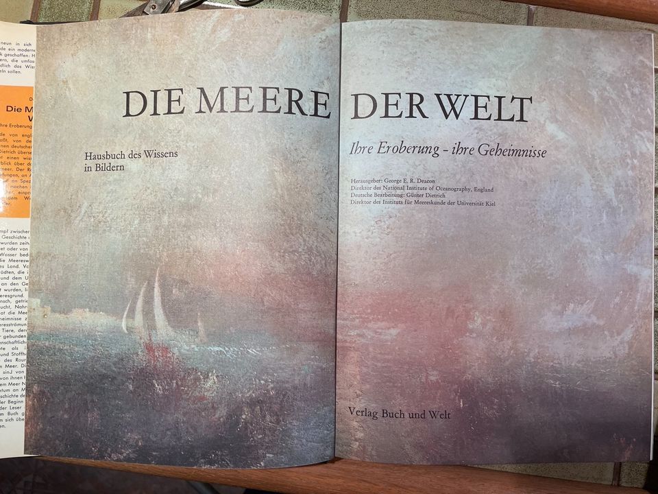 Buch „Die Meere der Welt“ in Berlin