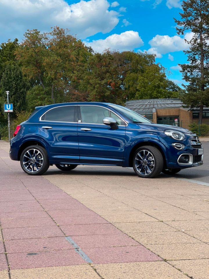 Fiat 500X Yacht Club Cabri 2022 Autovermietung Mietwagen Automieten Rent a car in Berlin