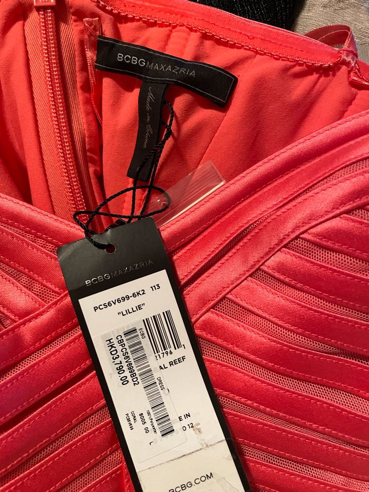 Bcbgmaxazria Cocktailkleid in Lachs in Düsseldorf