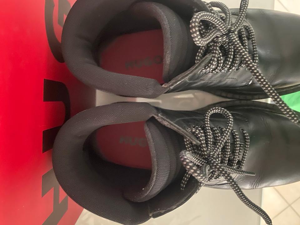 Hugo Boss Herren Boots Stiefel Leder schwarz Größe 43 in Merseburg