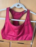 Nike Sporttop Größe M Sachsen - Crimmitschau Vorschau