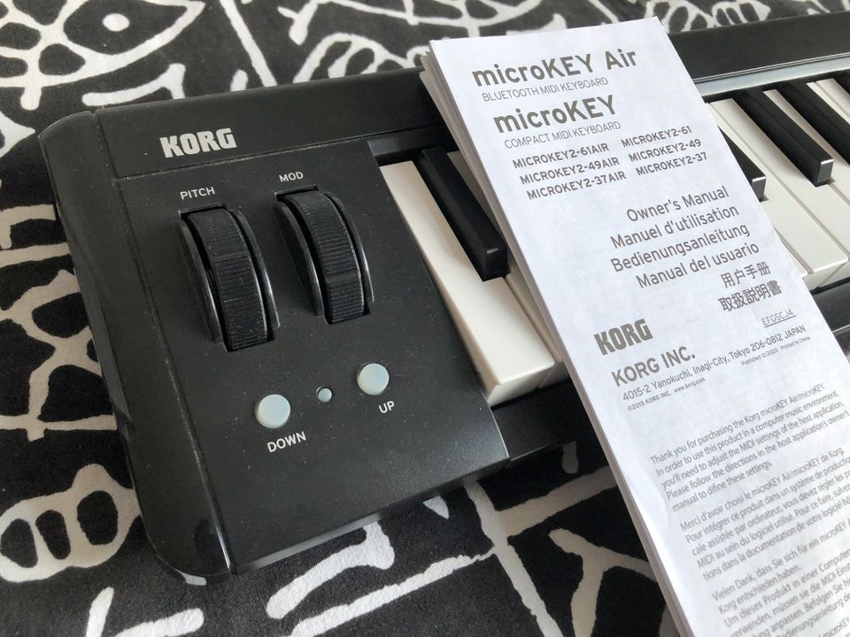 Korg Microkey 37 Tasten Midikeyboard in Berlin