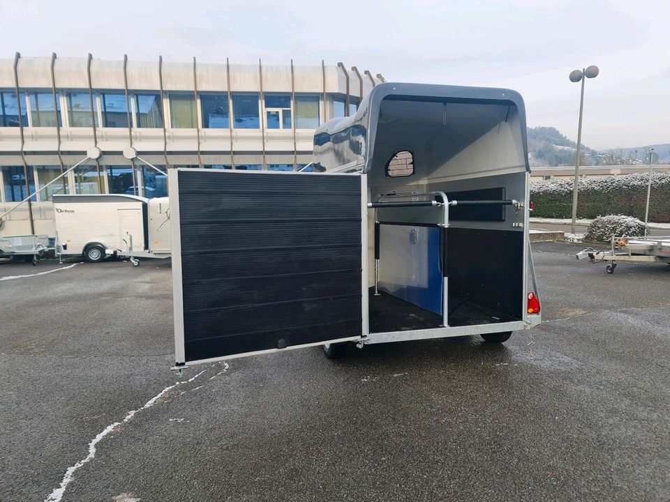 2000 kg Pferdeanhänger Cheval Liberte Aluline (( 100kmh )) GRAU in Mosbach