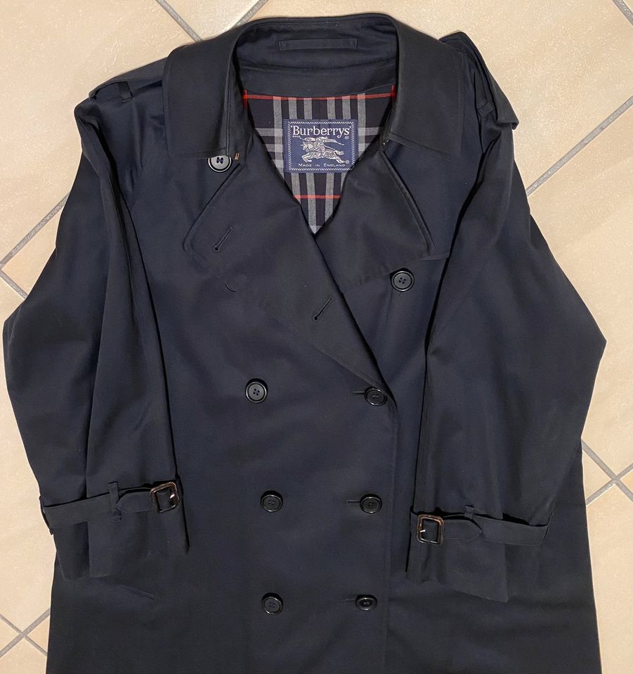 Burberry Mantel, dunkelblau, wie neu, mit Innenfutter, Gr.14 in Berlin