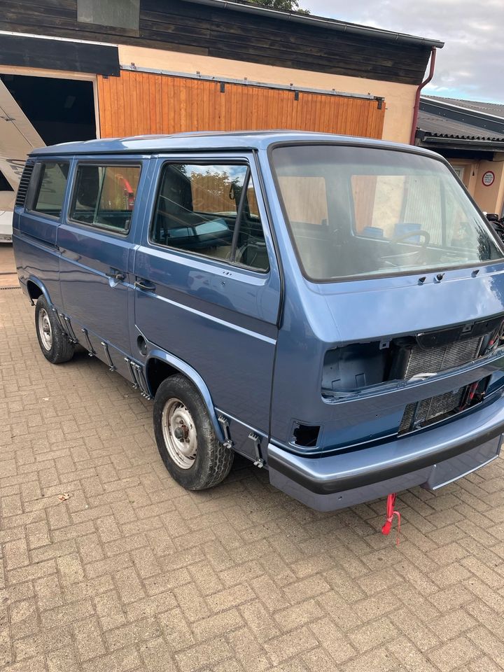 Vw T3 Bluestar Hannover Edition neu lackiert in Goslar