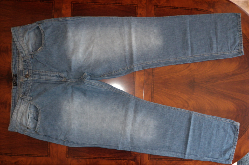C&A Canda Leinen - Jeans blau Weite 38 Länge 32 neuwertig in Königs Wusterhausen