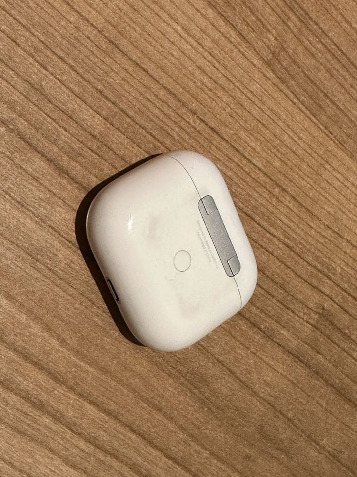 Apple AirPods 3 Generation mit OVP in Hamburg