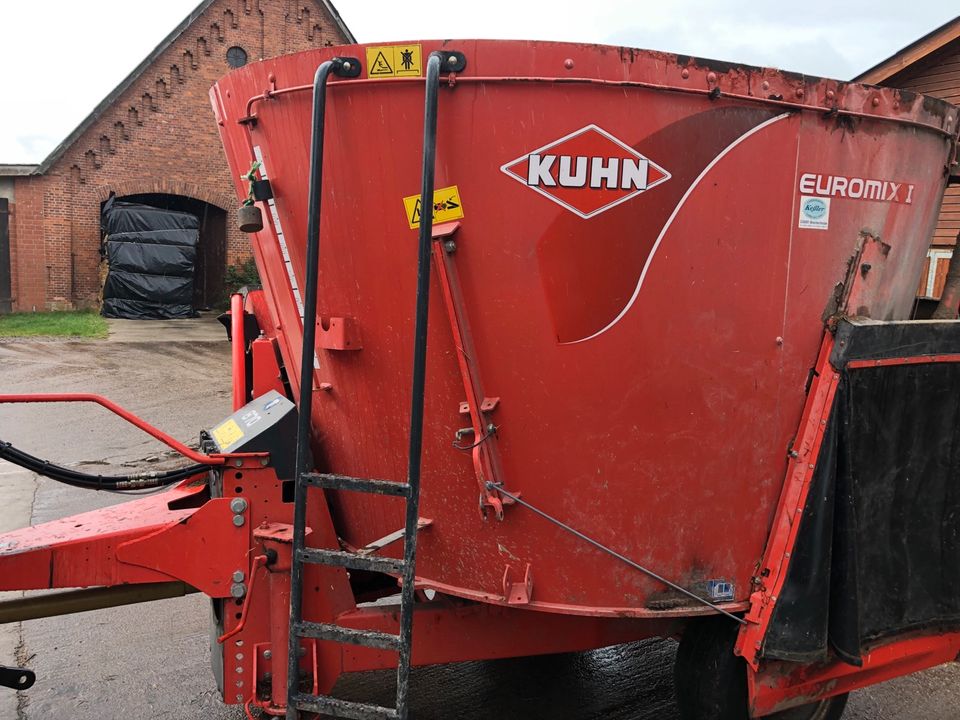 Kuhn Euromix I EUV170 Futtermischwagen Kühe Trioliet Siloking in Bad Oldesloe