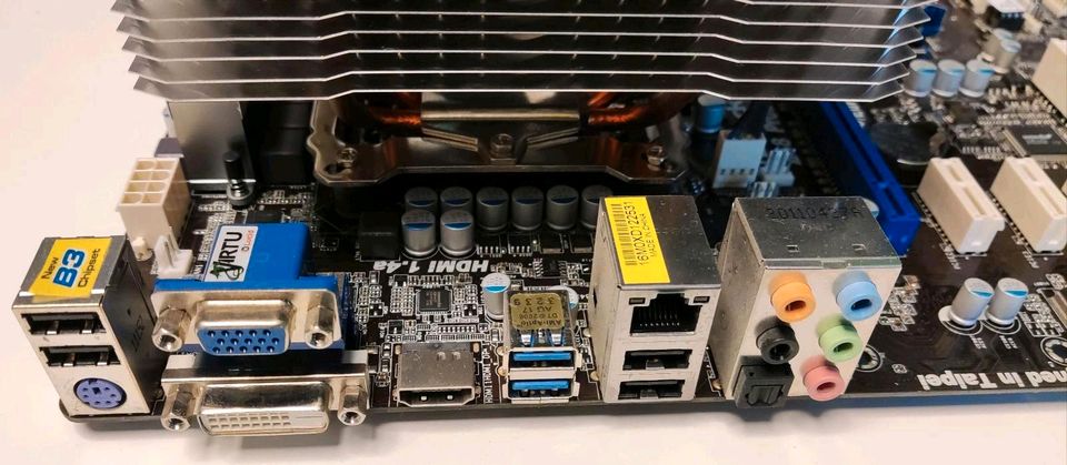 Bundle Mainboard ASRock Z68 Pro3, CPU i5 2500K 4x 3,3Ghz + Kühler in Trebbin