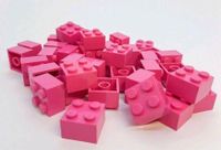 Lego Steine Classic 2x2 Pink (Dark Pink)  *100 Stück* Berlin - Lichtenberg Vorschau