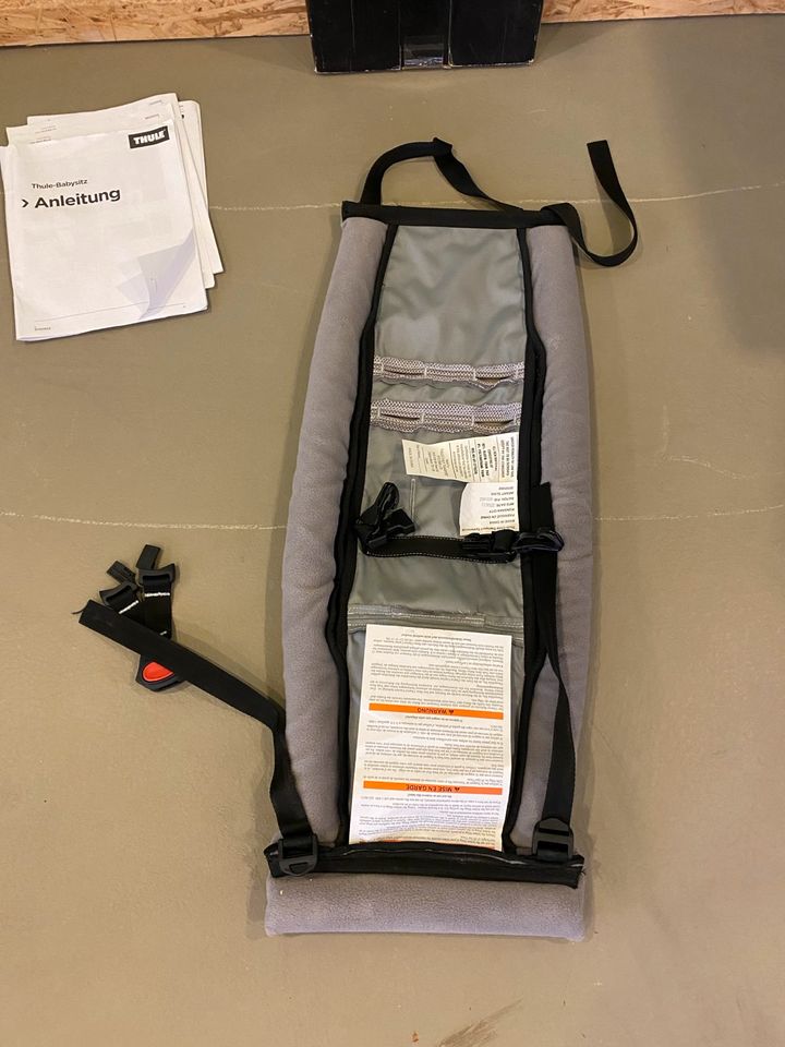 THULE Infant Sling Babysitz in Wiehl