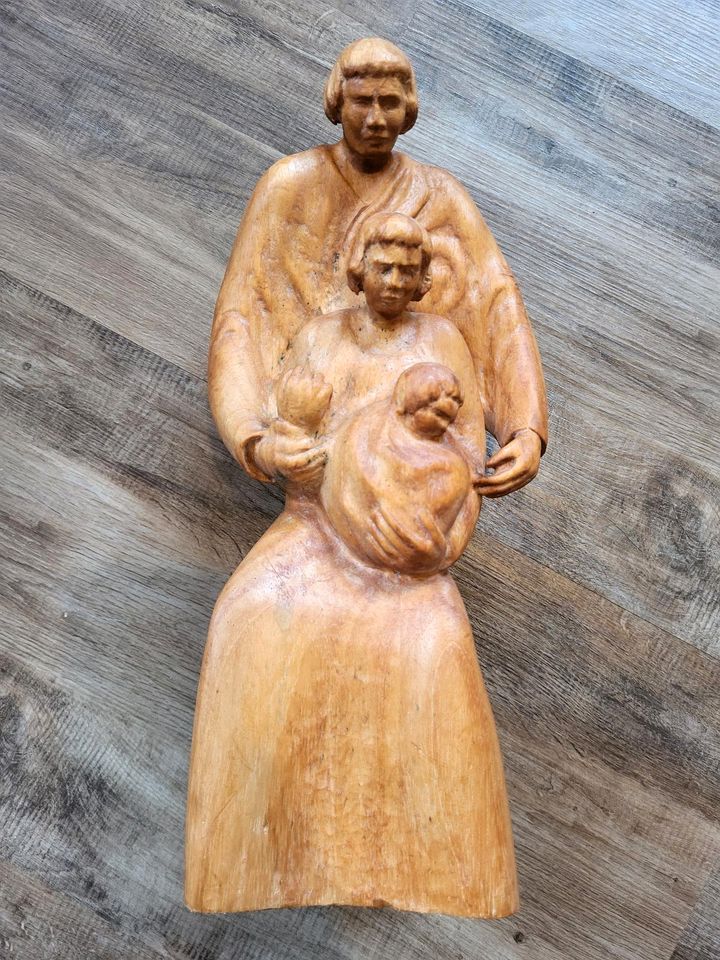 Holz Figur Skulptur geschnitzt Bildhauer Figurengruppe alt antik in Leipzig