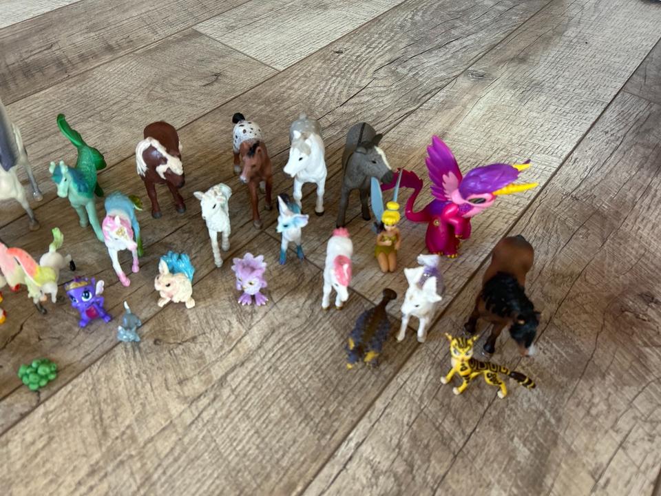 Schleich, tiere, Pferde, Feen mit Pferden, Meerjungfrau auf Pferd in Östringen