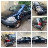 Toyota YARIS 1.0 VVT-i LINEA TERRA*4TRG*ZV*RCD*LM*HU23* Niedersachsen - Friedeburg Vorschau