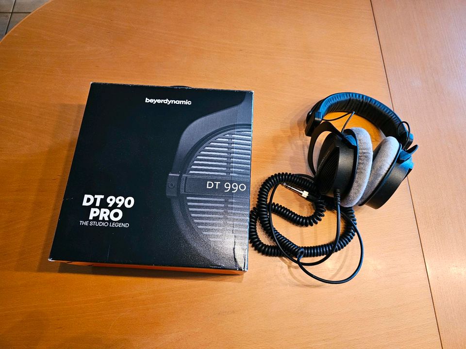 Beyerdynamic Kopfhörer DT990 PRO in Garrel