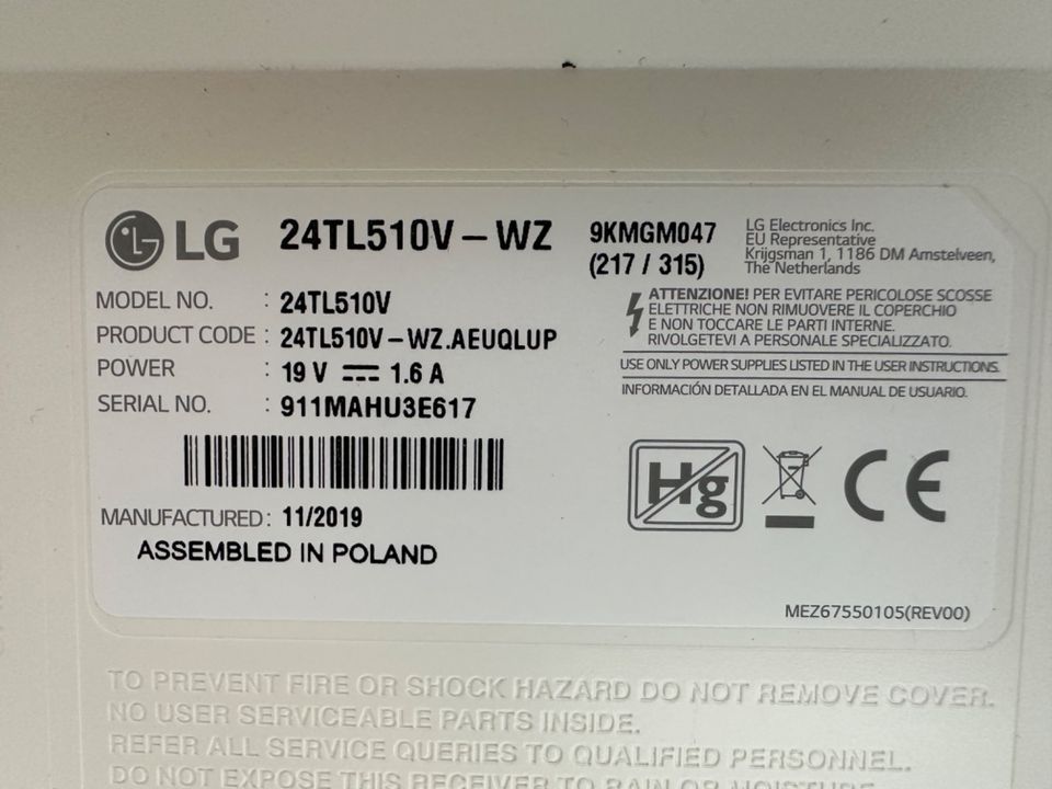 LG Fernseher Computerbildschirm 24TL510VWZ 24 Zoll HD HDMI Weiß in München