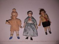 Sammlung Puppenstubenpuppen antik drei Stück München - Allach-Untermenzing Vorschau