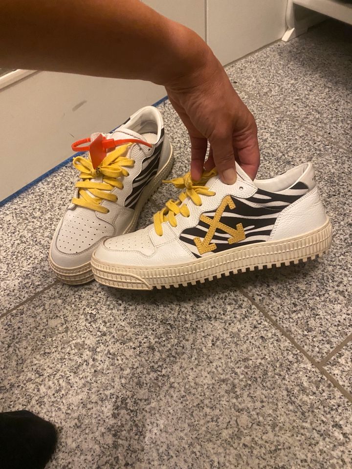 Off White sneaker 39 in Magdeburg