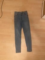 Pull&Bear skinny Jeans Größe 38 Rheinland-Pfalz - Neuwied Vorschau