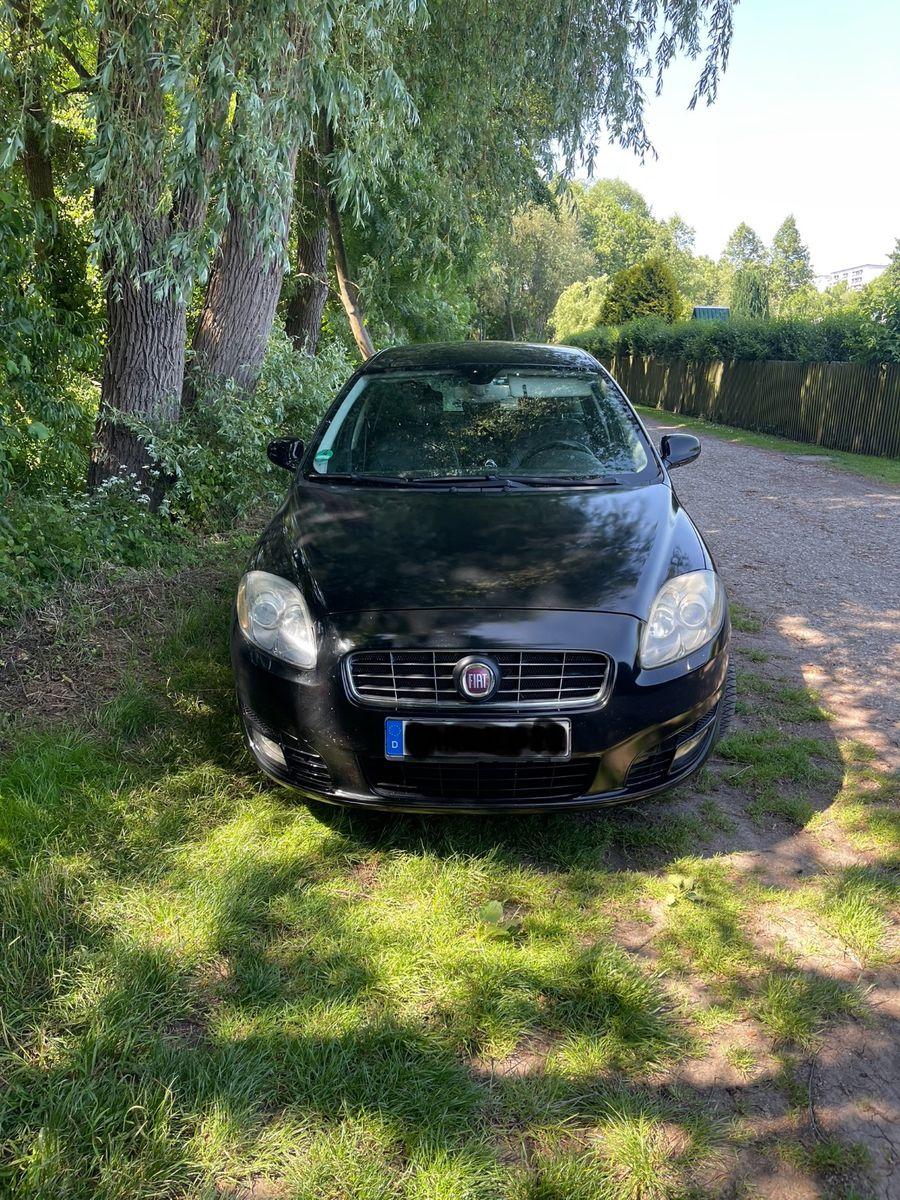Abbildung des Autos Fiat Croma 1.8 16V Dynam…