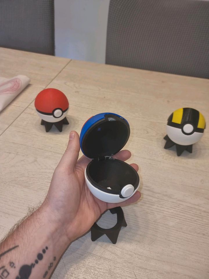 Pokebälle/Pokeball/Superball/Hyperball/Meisterball/Pokémon/3D in Waxweiler