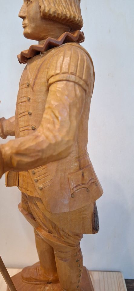 Bergmann geschnitzt,Erzgebirge Figur,Geschnitzte Holzfigur in Plauen