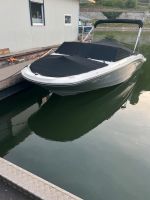 Sea Ray 210 SPE, Motorboot, Bowrider, 250 PS, Baujahr 2018 Rheinland-Pfalz - Oberwesel Vorschau