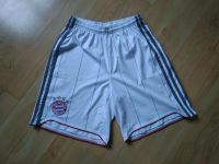 Sport Shorts, kurze Hose, FC Bayern München, Jungen 176 Leipzig - Leipzig, Südvorstadt Vorschau