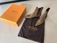Tods Damen Chelsea Boots Leder Schuhe Stiefel NEU 38,5 Niedersachsen - Wedemark Vorschau