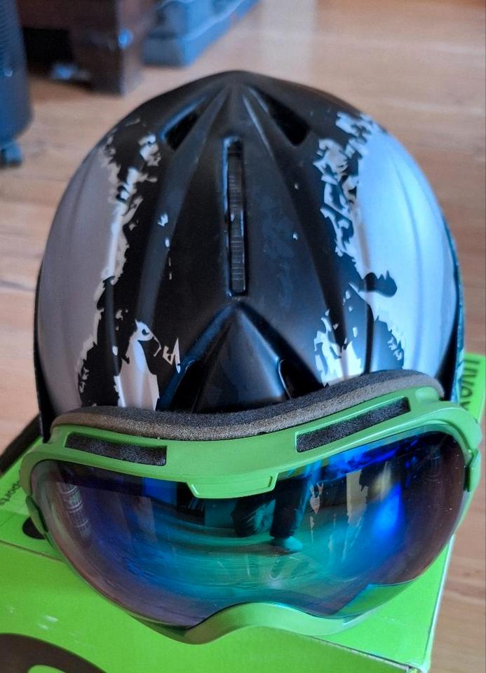 Skihelm XS Kinderhelm  mit Skibrille  Snowboardhelm in Schwarzenberg (Erzgebirge)