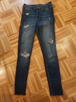 Hollister Jeans, destroyed look, super skinny, high rise, W24 Wandsbek - Hamburg Marienthal Vorschau