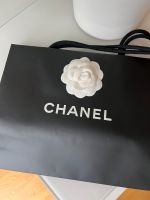 Chanel Tüte camelia Luxus Papiertüte Berlin - Mitte Vorschau