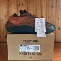 Adidas Yeezy 700 V3 Copper Fade GY4109 neu mit Box Kanye West Frankfurt am Main - Sachsenhausen Vorschau