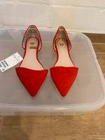 NEU schöne flache rote Schuhe H&M Gr 36 Niedersachsen - Rinteln Vorschau