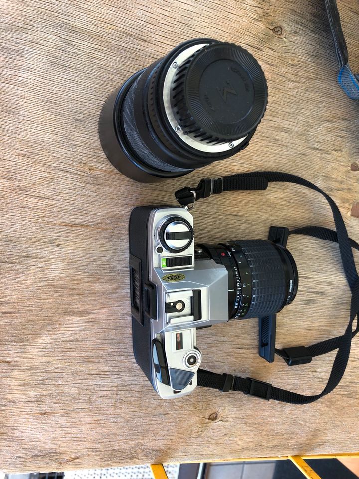 Minolta x-300 Spiegelreflexkamera (analog) in Hallbergmoos